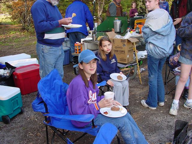 Apr 1  breakfast Christine, Jessica, Mandy.JPG